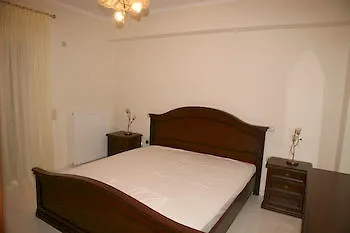 Leone Luxury Vilă Kalamákion